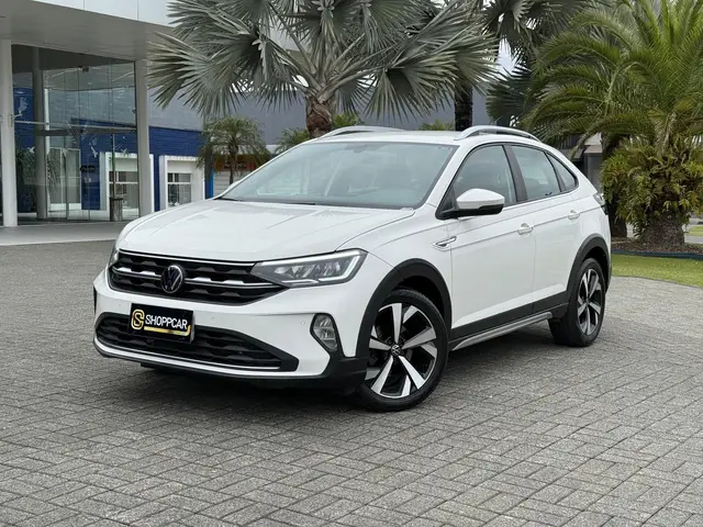 Carro Volkswagen Nivus 2024 Highline 200 TSI