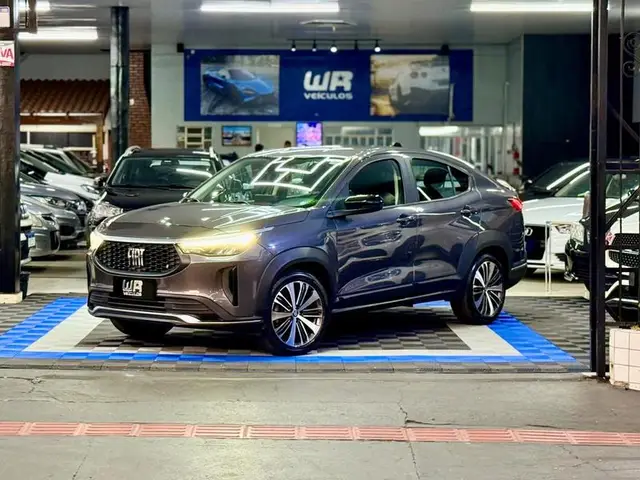 Carro Fiat Fastback 2024 Audace
