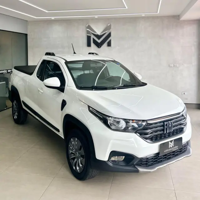 Carro Fiat Strada 2023 Endurance 1.4 Cabine Plus (Flex)