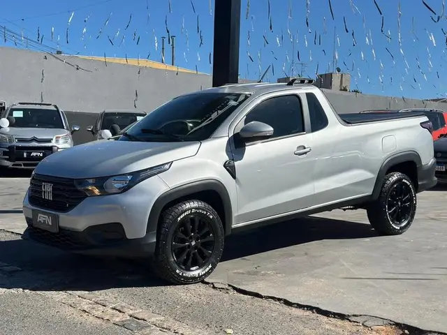 Carro Fiat Strada 2024 Freedom 1.3 Flex 8V CD
