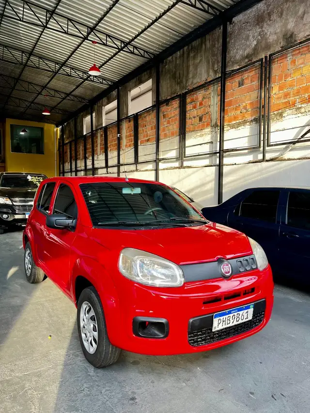 Carro Fiat Uno 2015 Attractive 1.0 8V (Flex) 4p