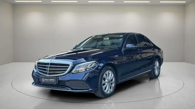 Carro Mercedes-Benz C 180  2020 Exclusive 1.6 CGI Gasolina (Aut)