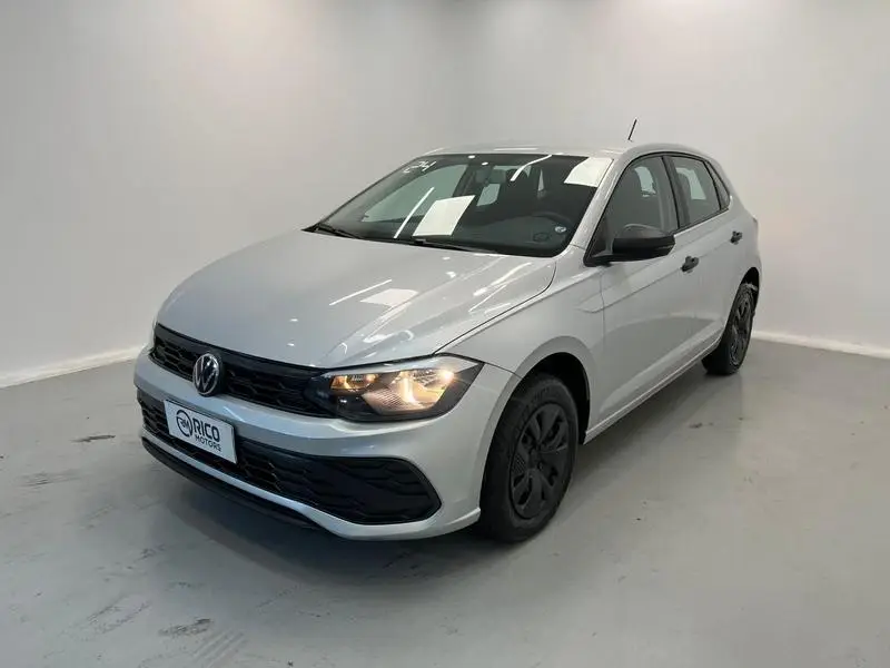 Volkswagen Polo Track 1.0 Flex 12V 5p