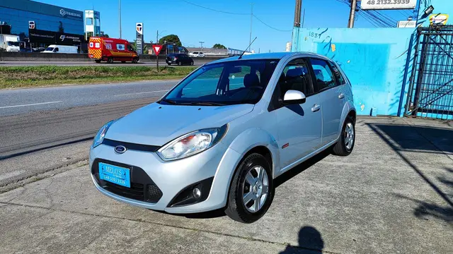 Carro Ford Fiesta Hatch 2013 1.6 (Flex)