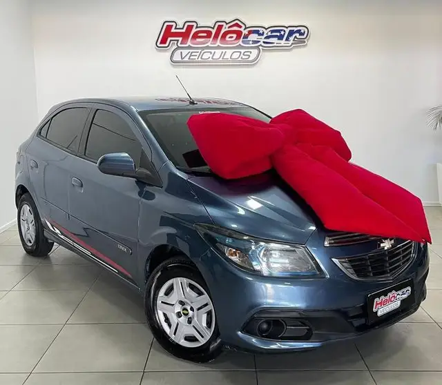 Carro Chevrolet Onix 2015 1.4 LT SPE/4