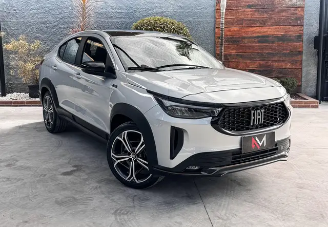 Carro Fiat Fastback 2023 Turbo 270 Limited Edition