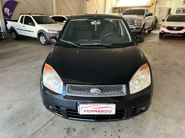Carro Ford Fiesta Sedan 2010 1.6 (Flex)