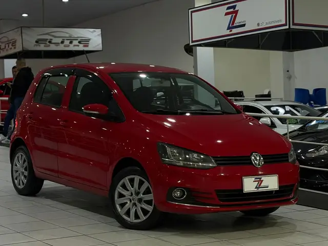 Carro Volkswagen Fox 2016 1.0 MPI Trendline (Flex)