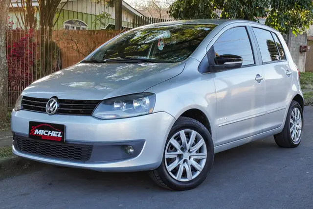 Carro Volkswagen Fox 2013 1.6 VHT (Flex)