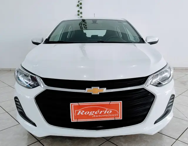 Carro Chevrolet Onix 2023 LT 1.0 Turbo (Aut.)