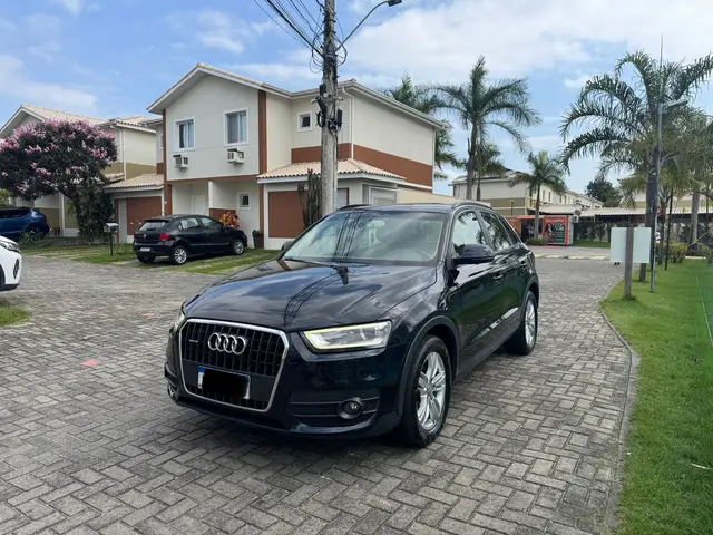Carro Audi Q3 2014 2.0 TFSI Attraction S Tronic Quattro
