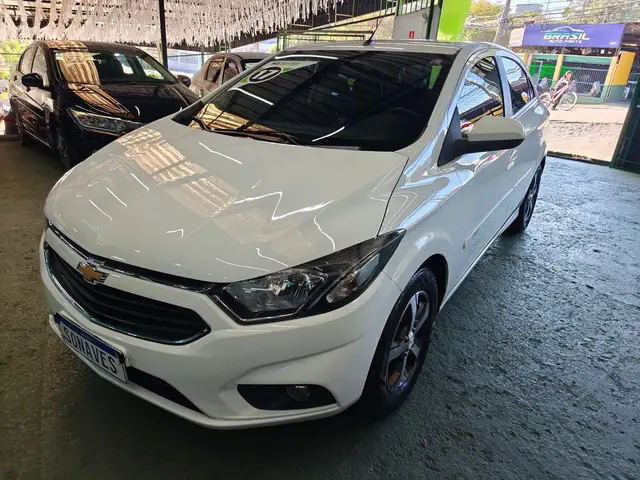 Carro Chevrolet Onix 2017 1.4 LTZ SPE/4 (Aut)
