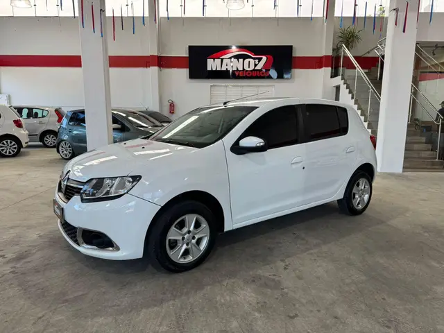 Carro Renault Sandero Stepway 2016 1.6 8V (Flex)