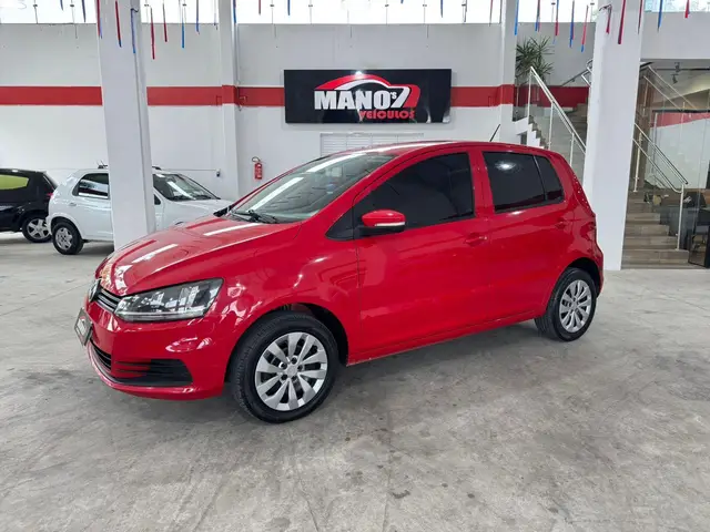 Carro Volkswagen Fox 2016 1.0 MPI Trendline (Flex)