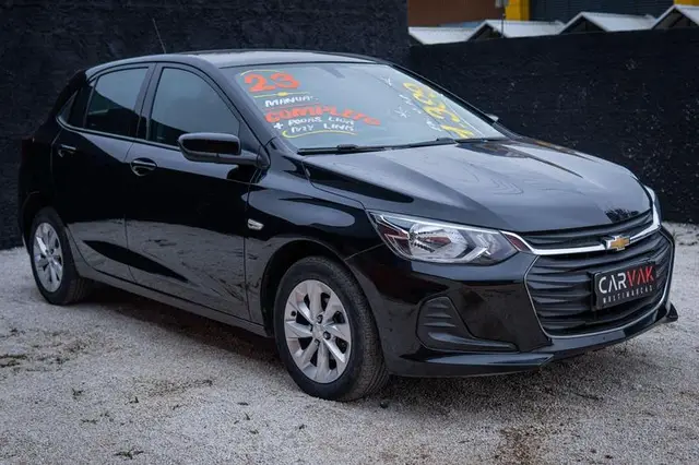 Carro Chevrolet Onix 2023 LT 1.0
