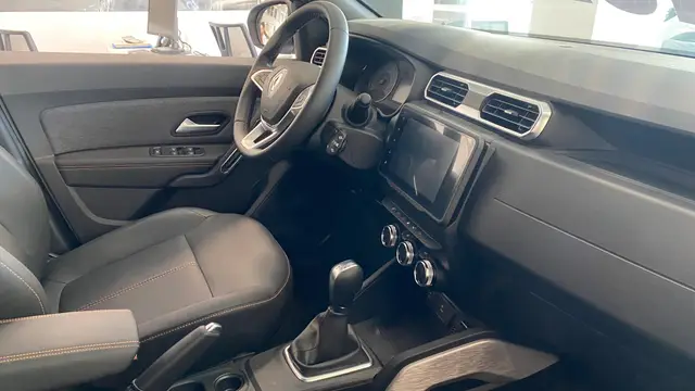 Carro Renault Duster Plus 2026 Iconic 1.3