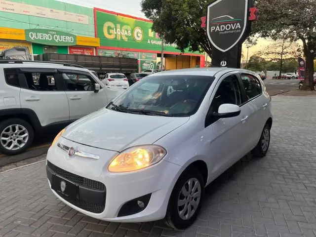 Carro Fiat Palio 2014 Attractive 1.4 8V (Flex)