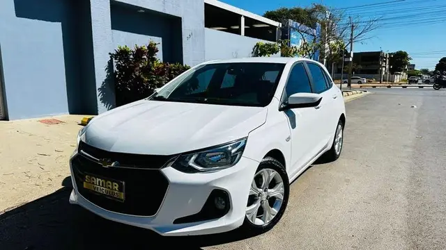 Carro Chevrolet Onix 2023 LT 1.0 Turbo
