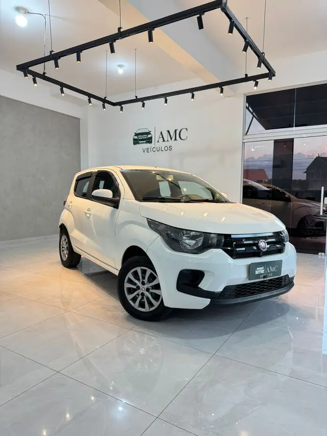 Carro Fiat Mobi 2018 FireFly Drive 1.0 (Flex)