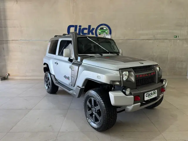 Carro Troller T4 2015 3.2 XLT Diesel