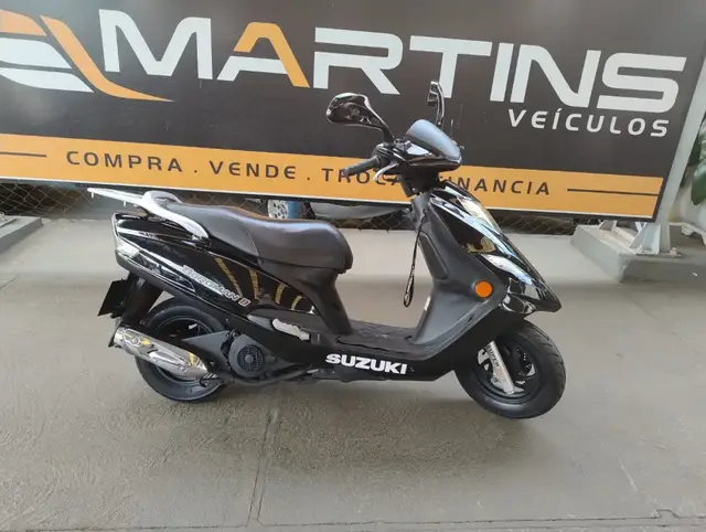 Moto Suzuki Burgman 2015 125i