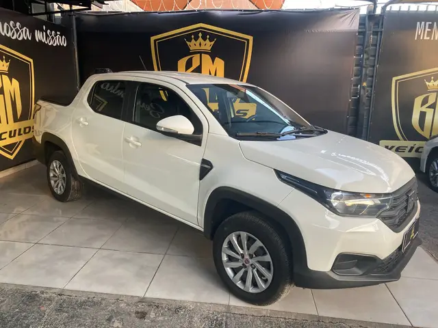 Carro Fiat Strada 2023 Freedom 1.3 CD (Flex)