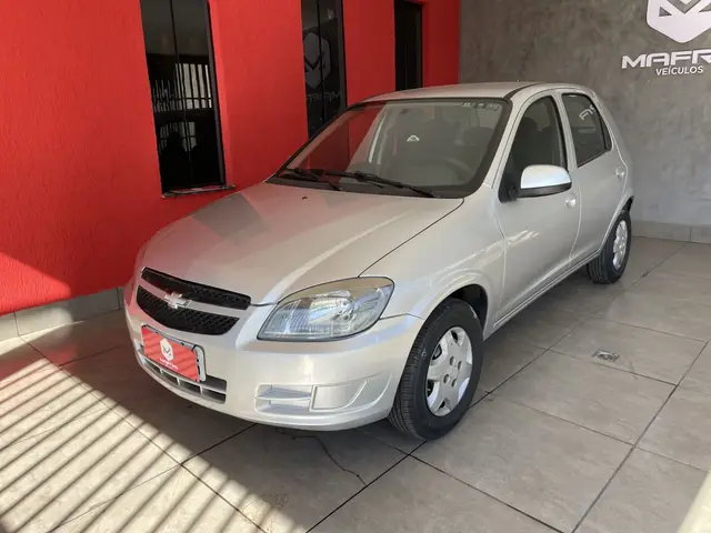 Carro Chevrolet Celta 2013 LT 1.0 (Flex)