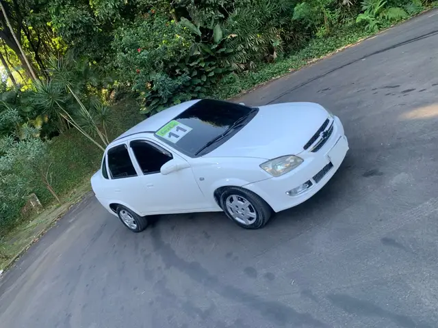 Carro Chevrolet Classic 2011 1.0 VHC (Flex)
