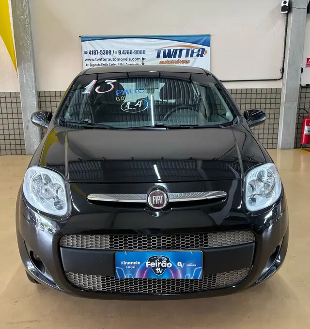 Carro Fiat Palio 2013 Attractive 1.4 8V (Flex)