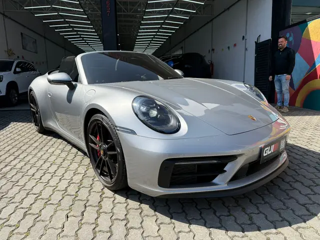 Carro Porsche 911 2024 4 GTS Cabri. 3.0 24V (992)
