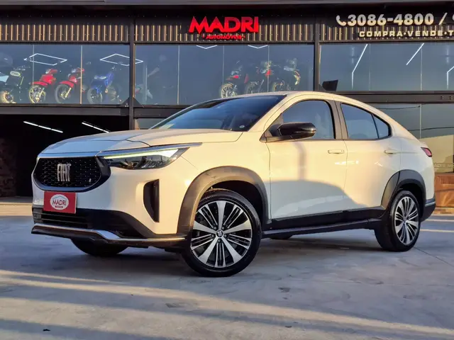 Carro Fiat Fastback 2024 Audace