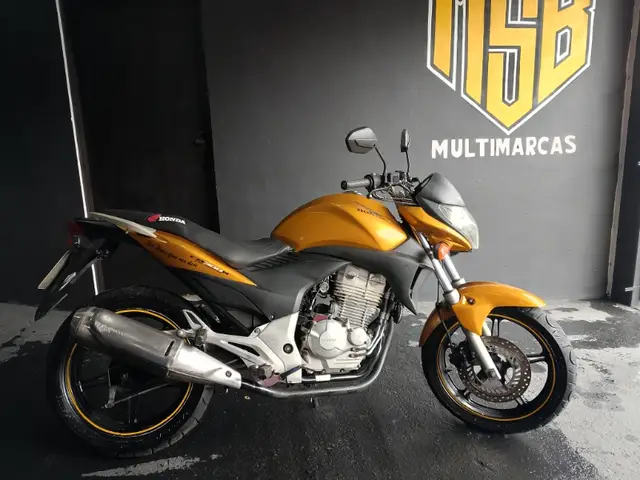 Moto Honda CB 300R 2010 Standard