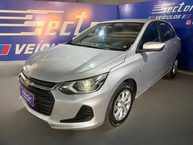 Carro Chevrolet Onix 2023 1.0