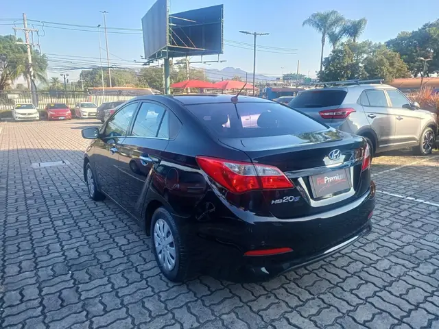 Carro Hyundai HB20S 2019 1.0 Unique (Flex)