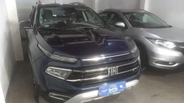 Carro Fiat Toro 2022 Volcano 2.0 TDI 4x4 (Aut)