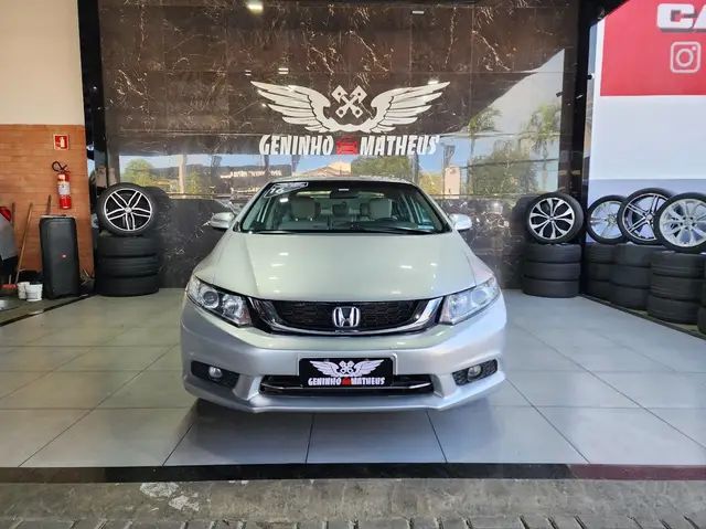 Carro Honda Civic 2016 LXR 2.0 i-VTEC (Aut) (Flex)