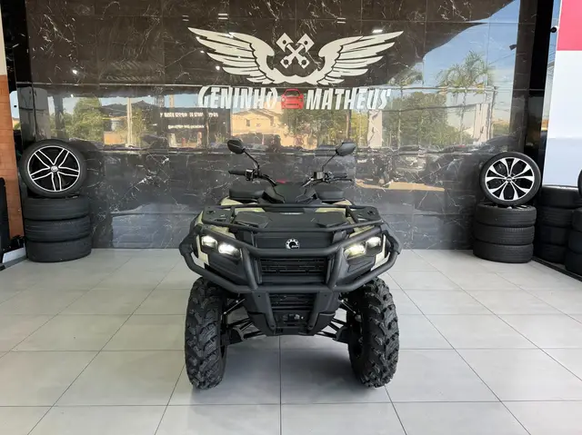 Moto Kawasaki Z 2025 650