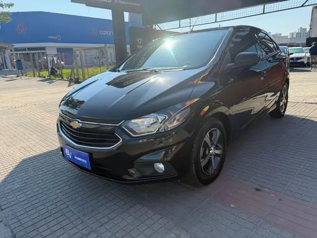 Carro Chevrolet Onix 2017 1.4 LT SPE/4 (Aut)