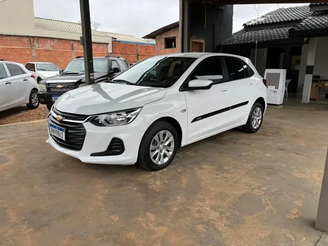 Carro Chevrolet Onix 2021 LT 1.0 (Flex)