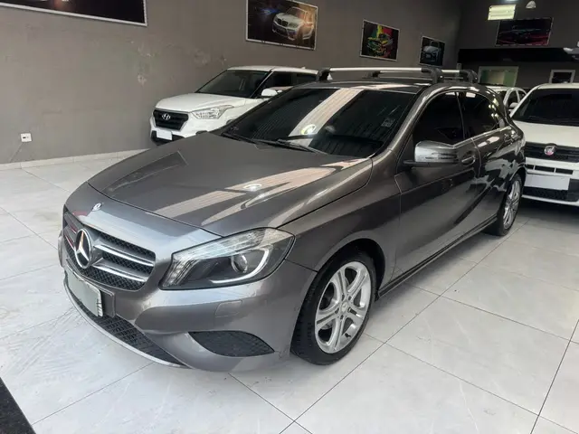 Carro Mercedes-Benz Classe A  2015 200 Style 1.6 DCT Turbo