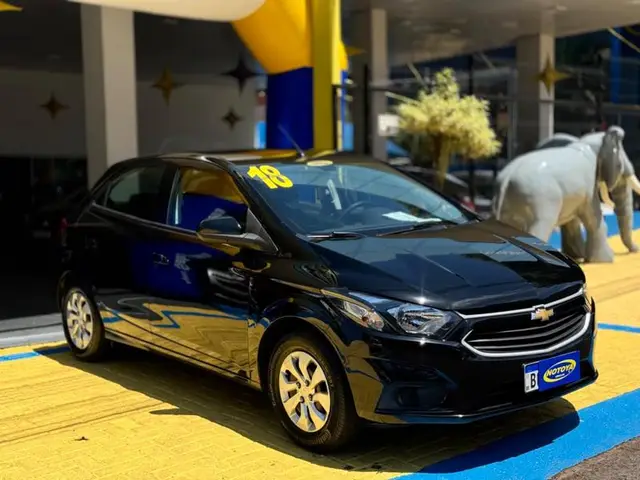 Carro Chevrolet Onix 2018 1.0 LT SPE/4