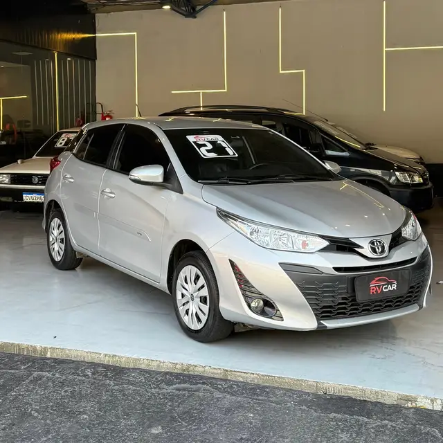 Carro Toyota Yaris 2021 1.3 XL Live CVT (Flex)