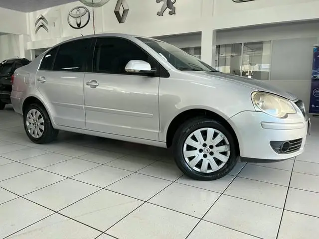 Carro Volkswagen Polo Sedan 2011 1.6 8V (Flex)