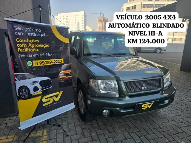 Carro Mitsubishi Pajero TR4 2005 2.0 16V