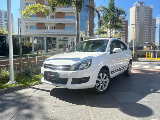 Carro JAC J3 Turin 2014 J3 1.4 16V VVT Turin Play
