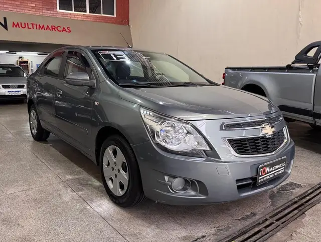 Carro Chevrolet Cobalt 2013 LT 1.4 8V (Flex)
