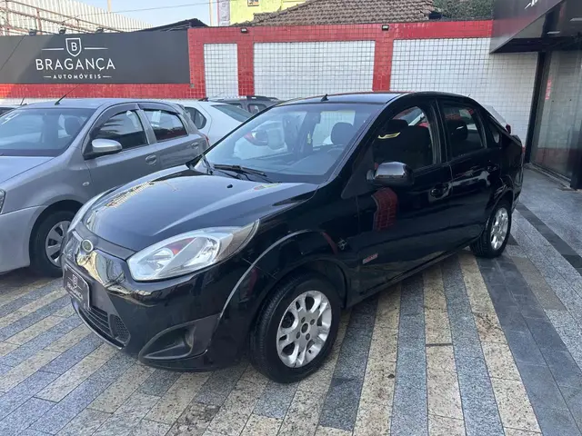 Carro Ford Fiesta Sedan 2011 1.6 (Flex)