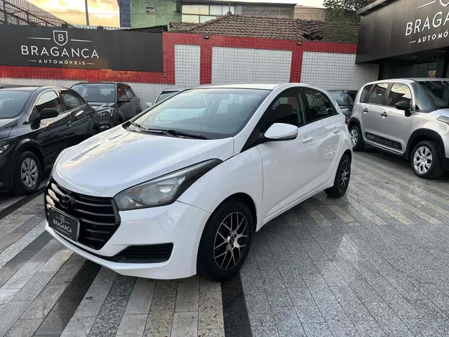 Carro Hyundai HB20 2016 1.6 Comfort Plus (Flex)