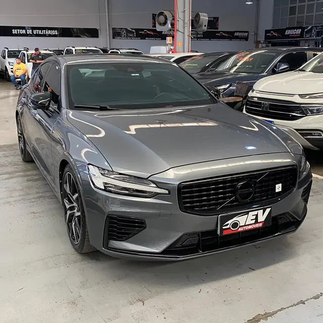 Carro Volvo S60 2020 2.0 T8 Polestar Hybrid (Aut)