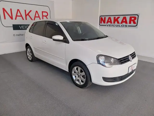 Carro Volkswagen Polo 2013 Hatch 1.6 VHT Total Flex
